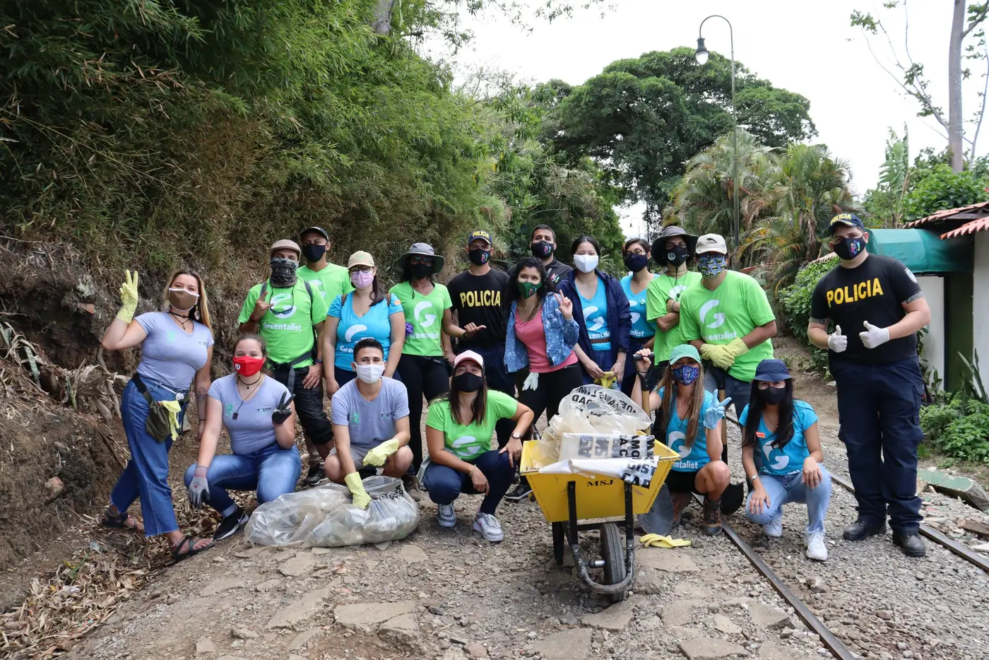 Greentalist Society alumni working together